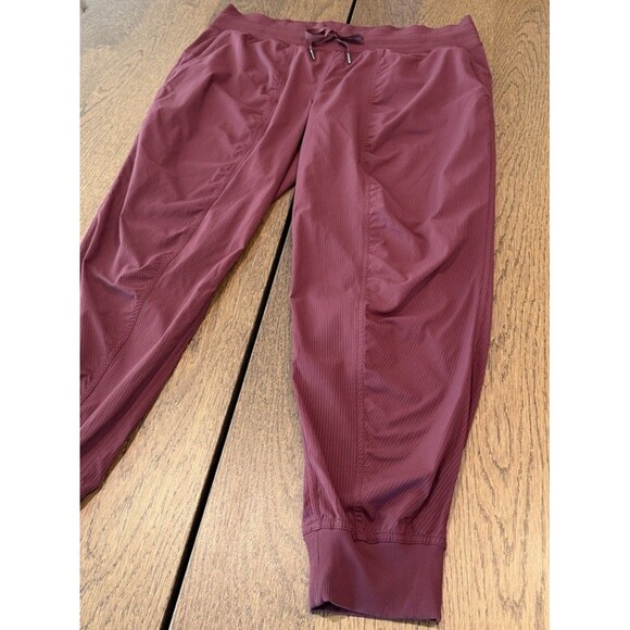 Lululemon Dance Studio Mid Rise Jogger Women’s Sz 14 Mulled Wine Drawstring - Picture 5 of 12